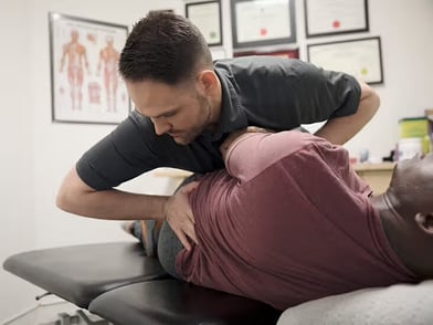 Physical Therapy vs. Chiropractic Care
